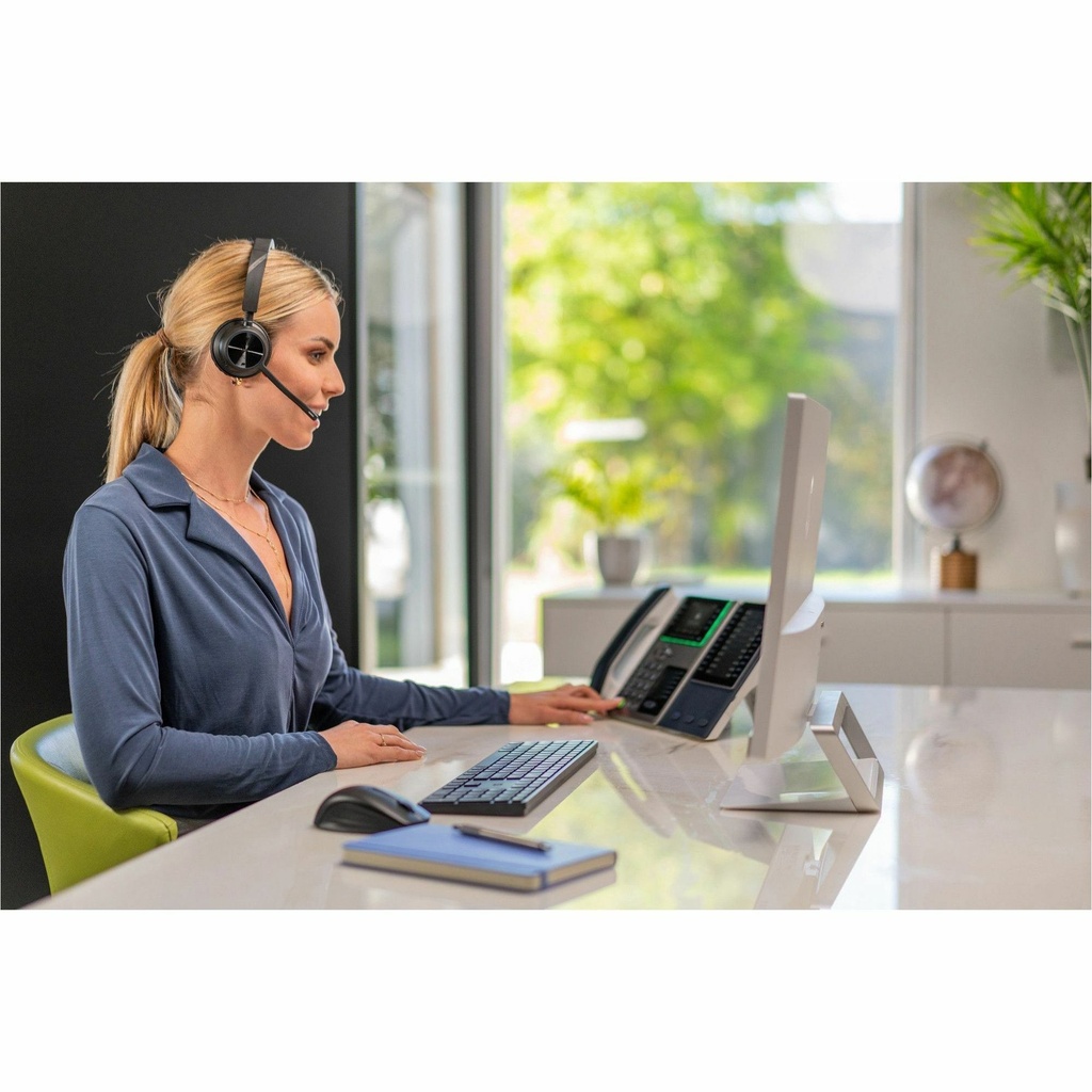 Poly Voyager 4320 USB-A Headset + BT700 Dongle